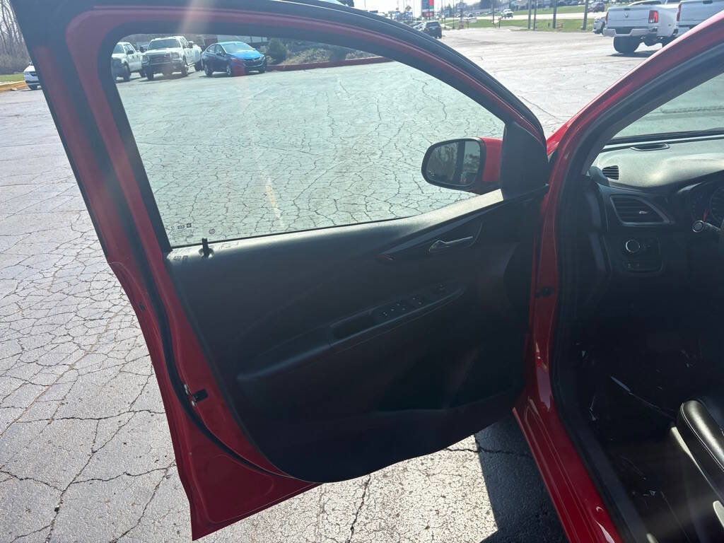 Used 2020 Chevrolet Spark LT w/ Driver Confidence Package FWD image 11