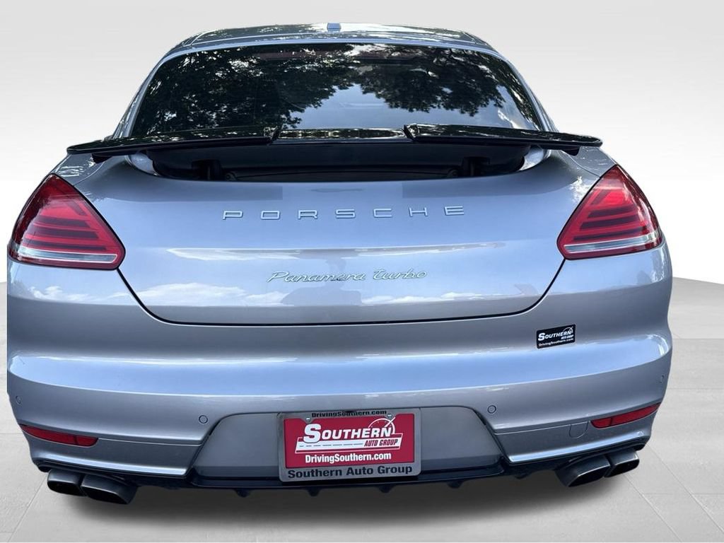 Used 2015 Porsche Panamera AWD/4WD image 4