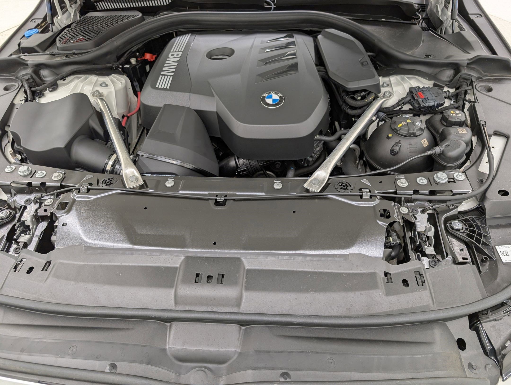 Used 2024 BMW 530i w/ Premium Package RWD image 25