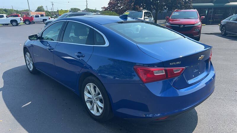 Used 2023 Chevrolet Malibu LT FWD image 5