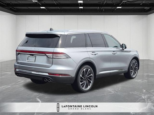 Used 2022 Lincoln Aviator Reserve w/ Equipment Group 201A AWD/4WD image 5