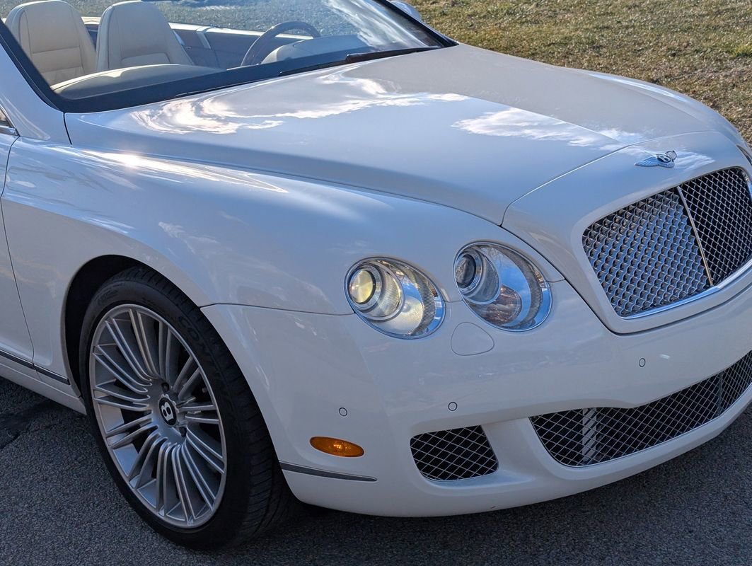 Used 2010 Bentley Continental GT Speed image 25