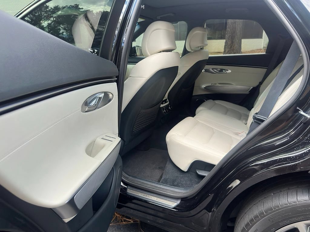 Used 2023 Genesis Electrified GV70 AWD/4WD image 22