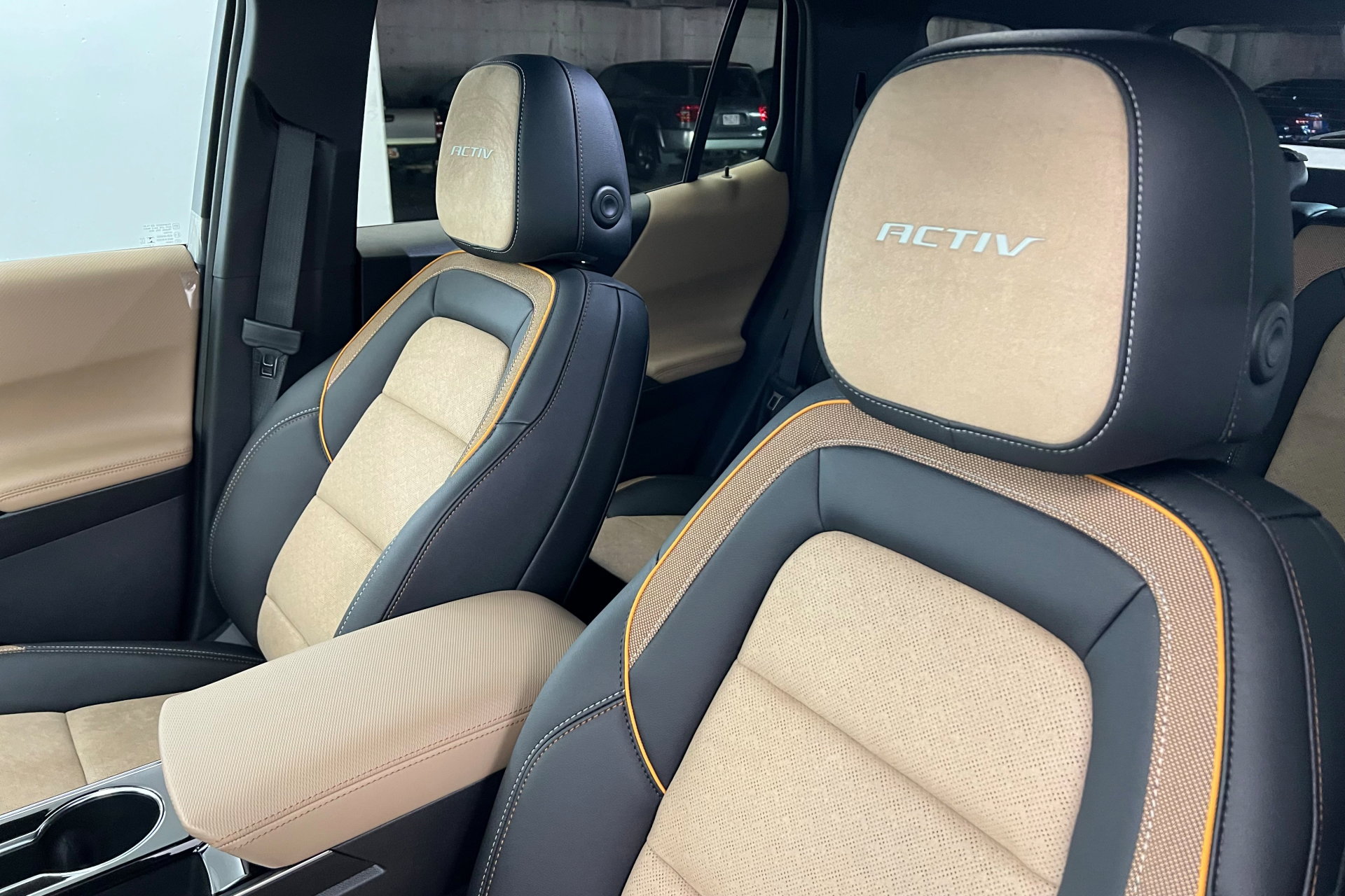 New 2026 Chevrolet Equinox ACTIV w/ Convenience Package III image 17