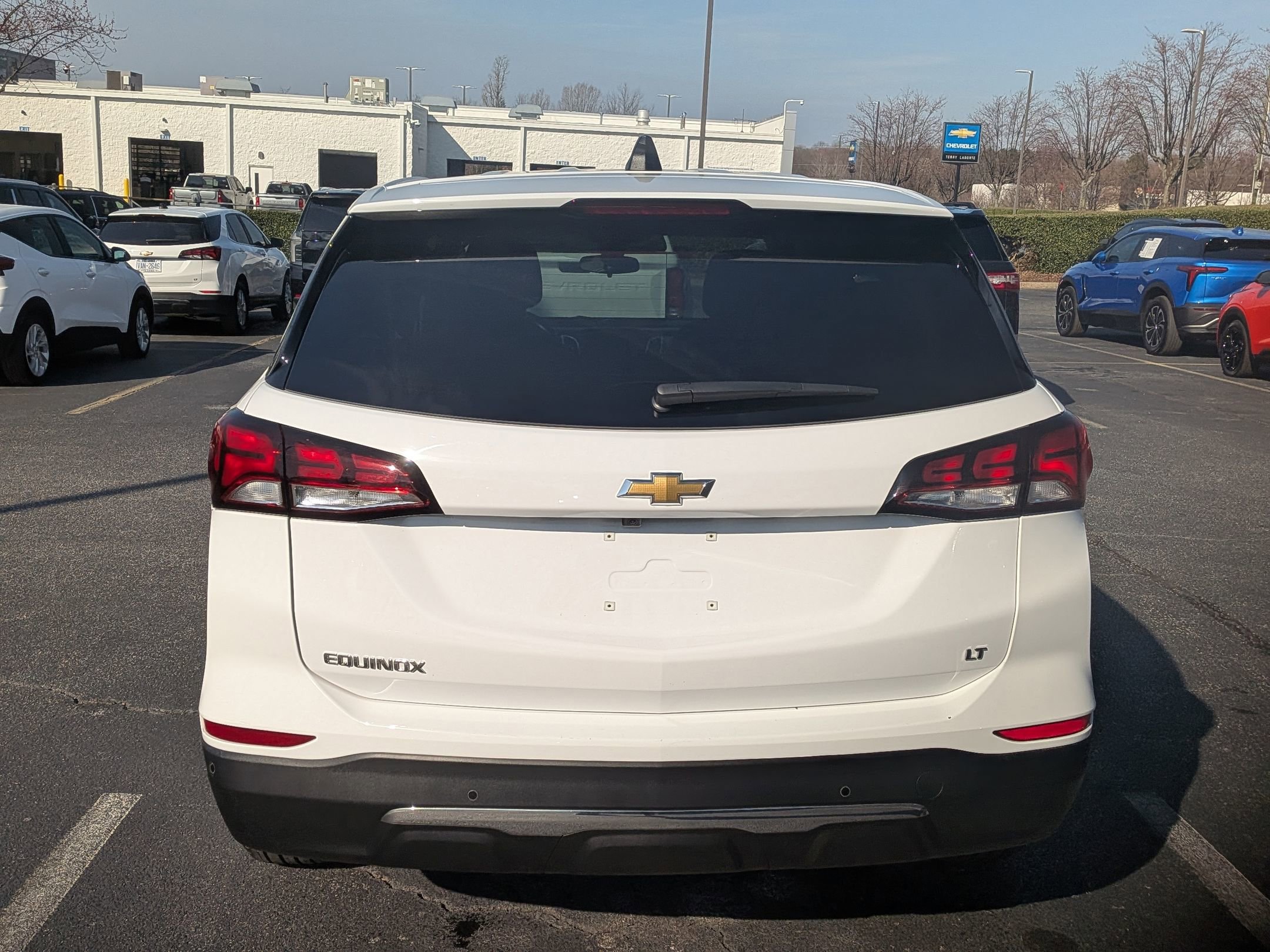 Certified 2024 Chevrolet Equinox LT w/ LPO, Floor Liner Package image 8