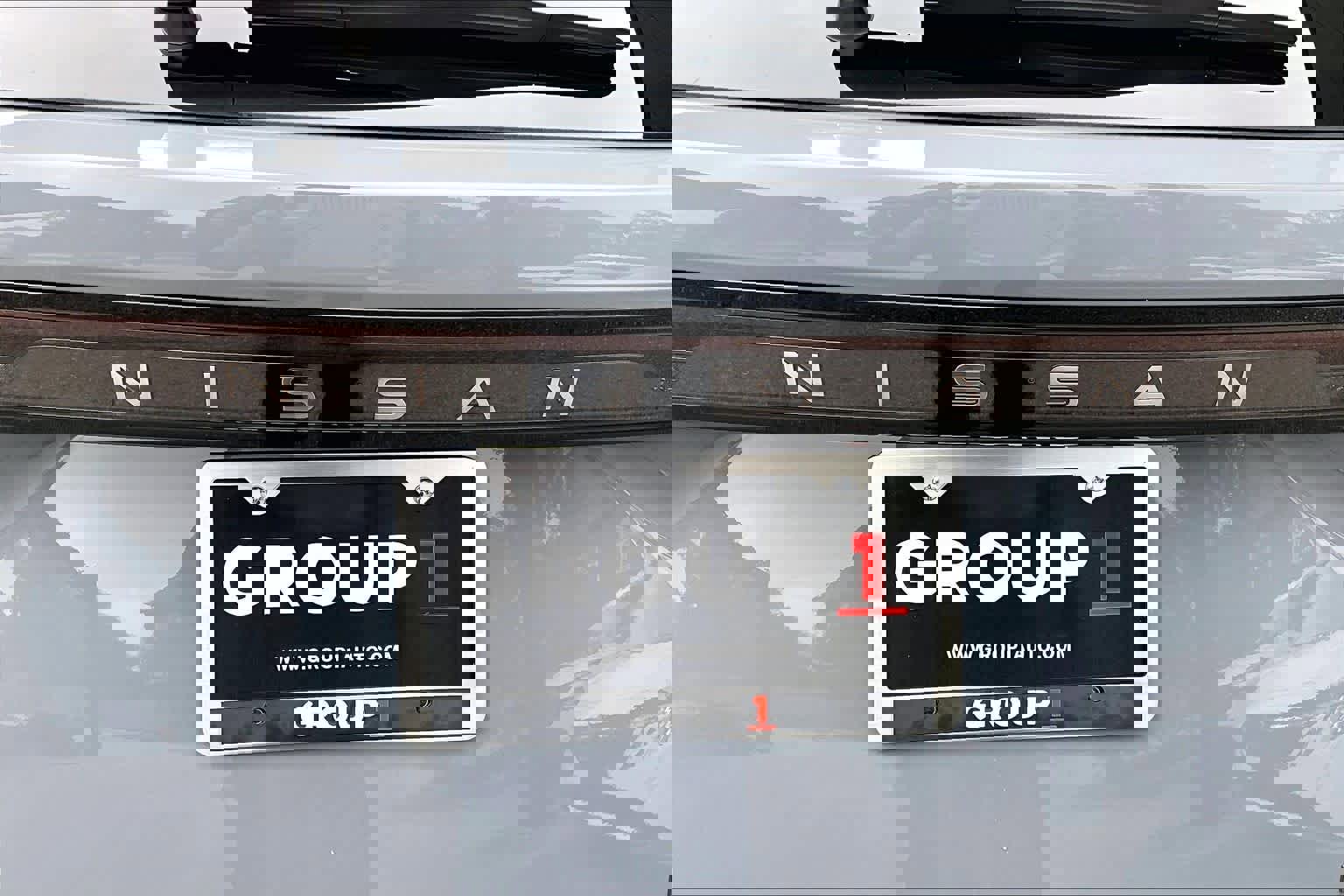 Used 2025 Nissan Ariya Platinum image 30