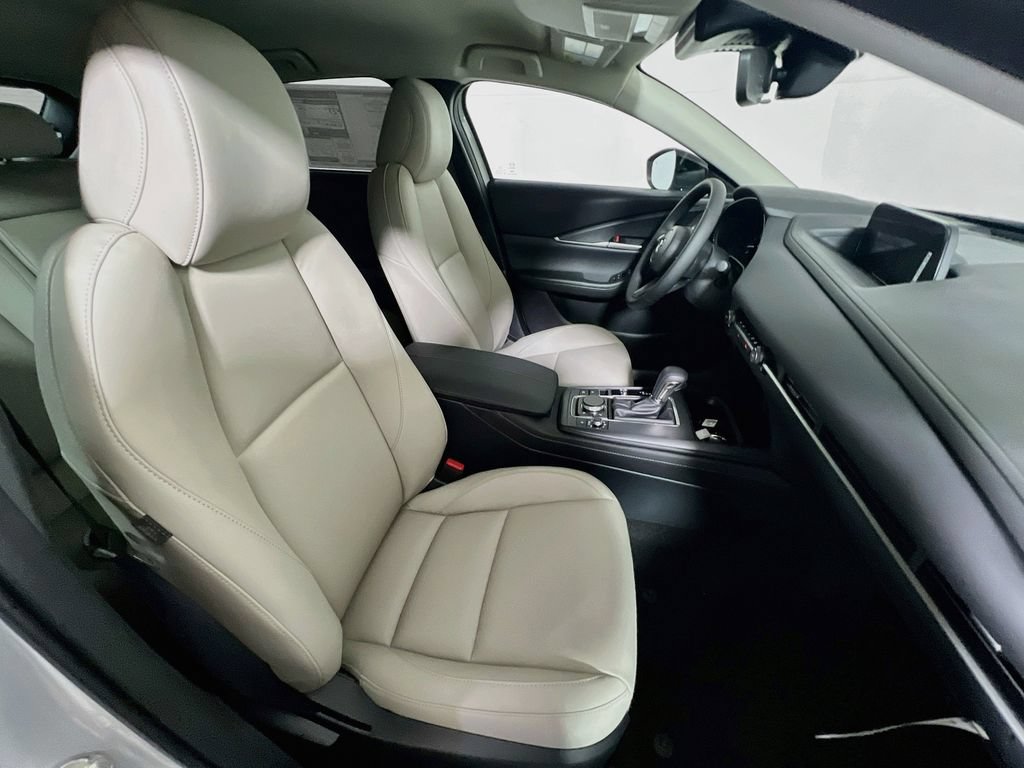 New 2026 MAZDA CX-30 AWD 2.5 S w/ Select Sport Pkg image 21