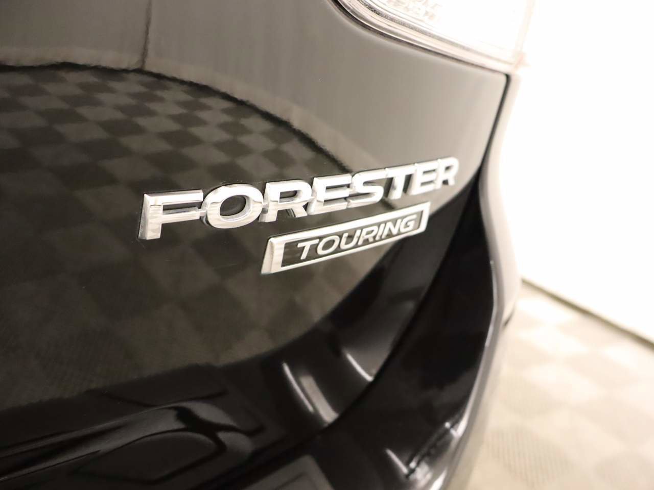 Used 2021 Subaru Forester Touring w/ Popular Package #2 image 18