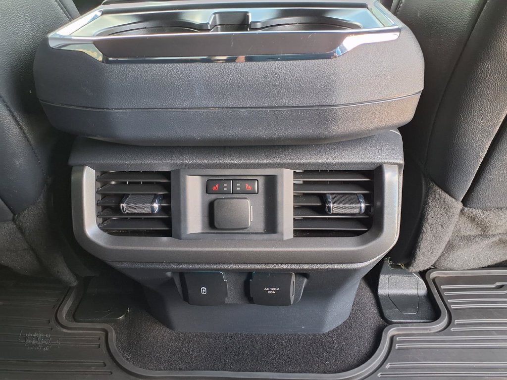 Used 2024 Ford F150 Lariat w/ Equipment Group 502A High AWD/4WD image 21