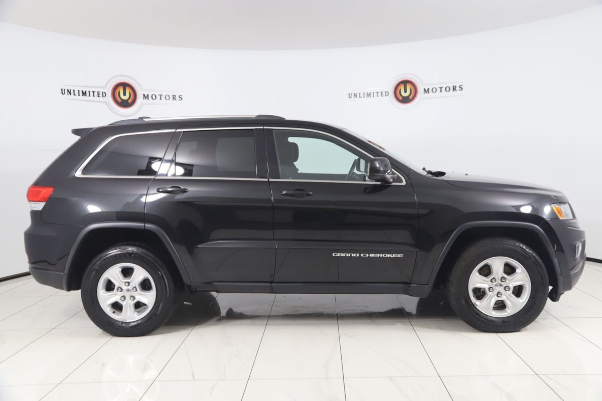 Used 2014 Jeep Grand Cherokee Laredo w/ Quick Order Package 23E AWD/4WD image 2