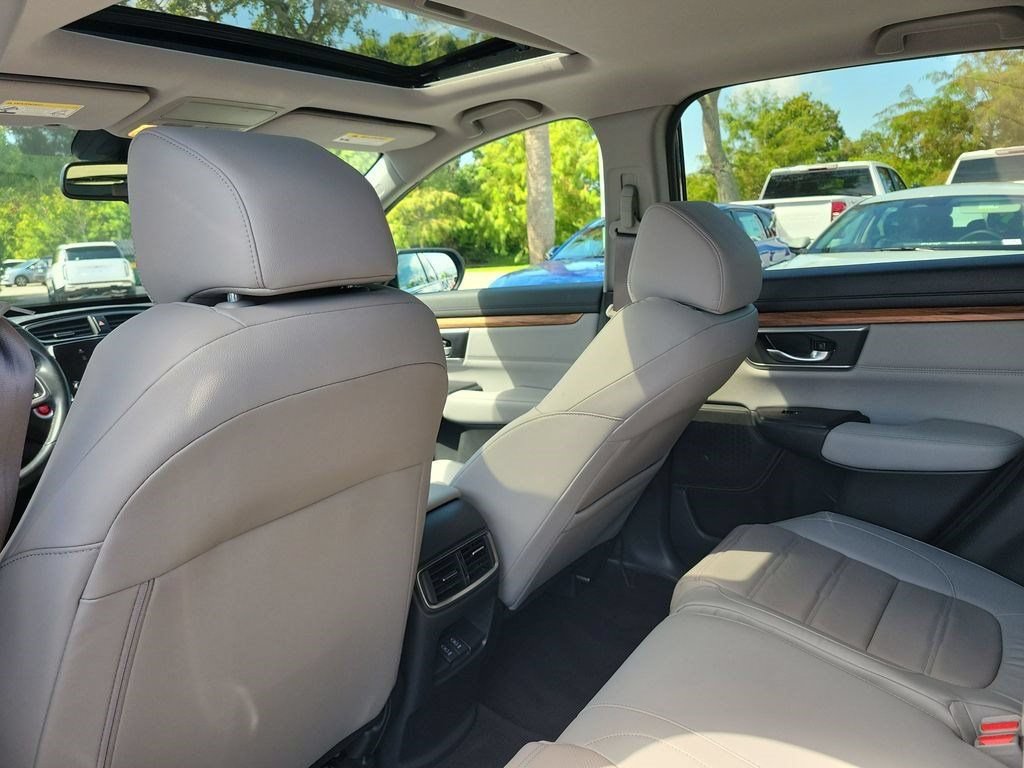 Used 2019 Honda CR-V Touring image 25