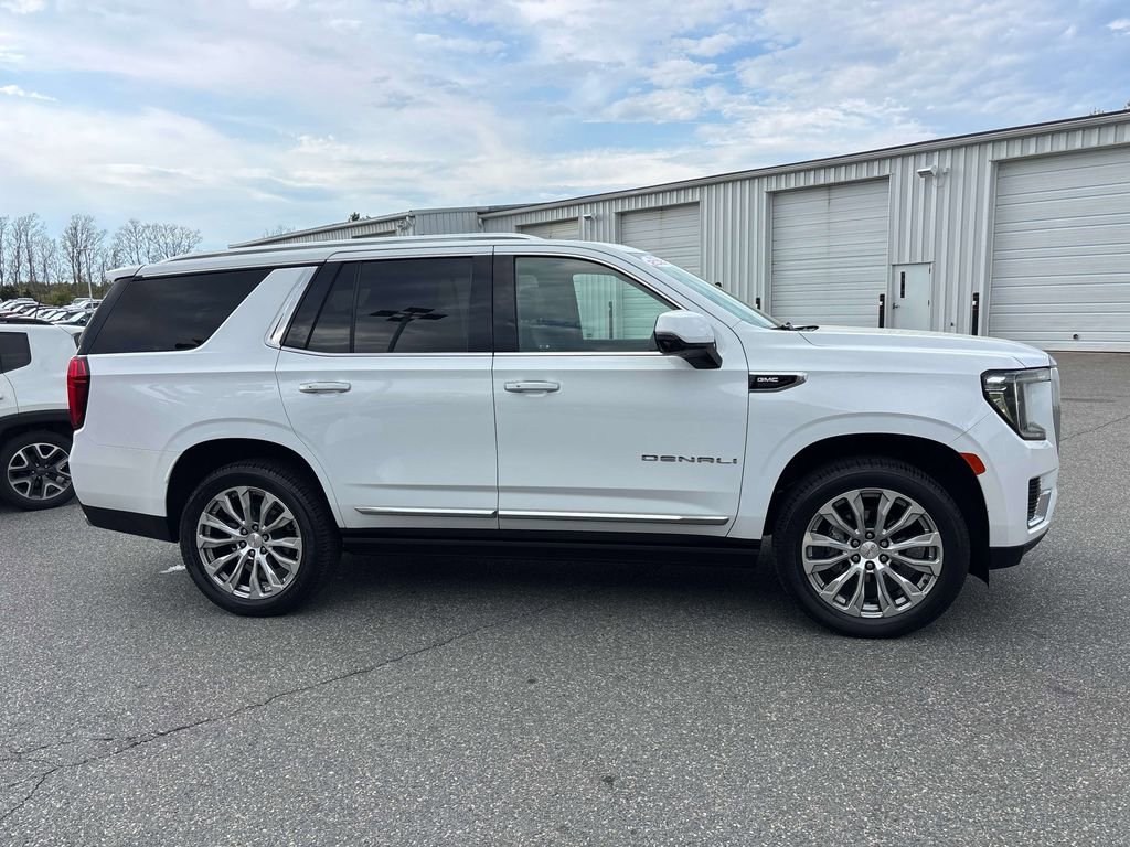 Used 2022 GMC Yukon Denali w/ Max Trailering Package AWD/4WD image 3