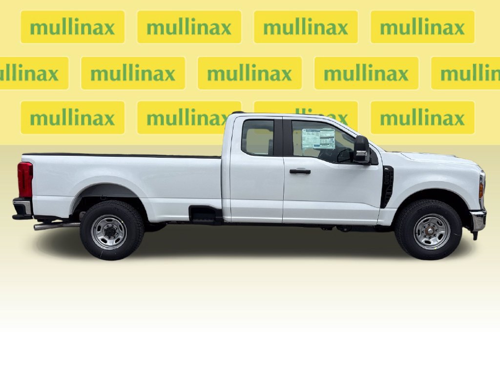 New 2027 Ford F250 XL w/ XL Chrome Package RWD image 12