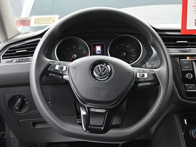 Used 2018 Volkswagen Tiguan S FWD image 30