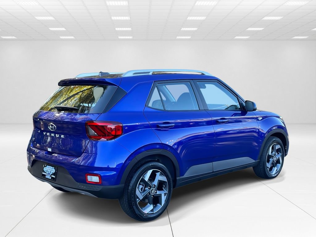 New 2026 Hyundai Venue SEL image 6