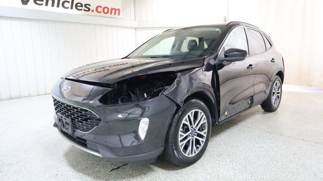Used 2020 Ford Escape SEL image 2