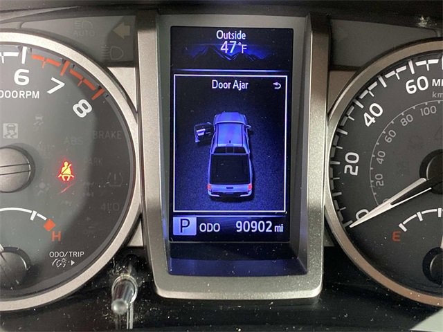 Used 2020 Toyota Tacoma SR5 image 17