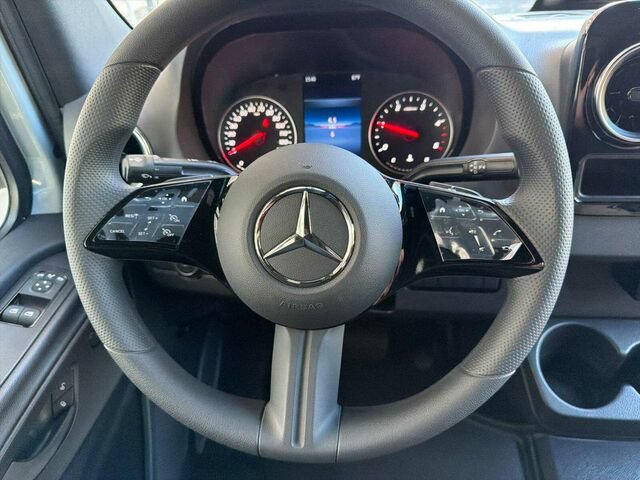 New 2026 Mercedes-Benz Sprinter 2500 image 12