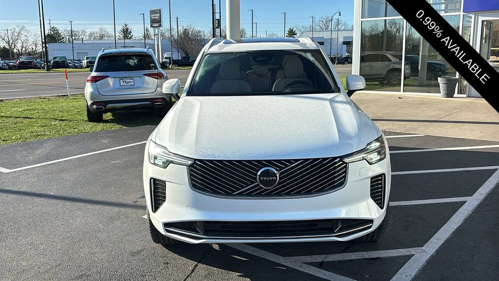 New 2026 Volvo XC90 B5 Core image 5