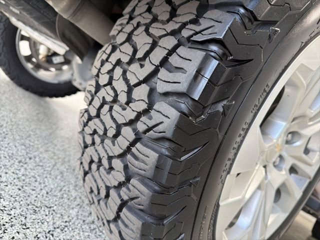 Used 2024 Chevrolet Silverado 1500 LTZ w/ LTZ Convenience Package II image 41