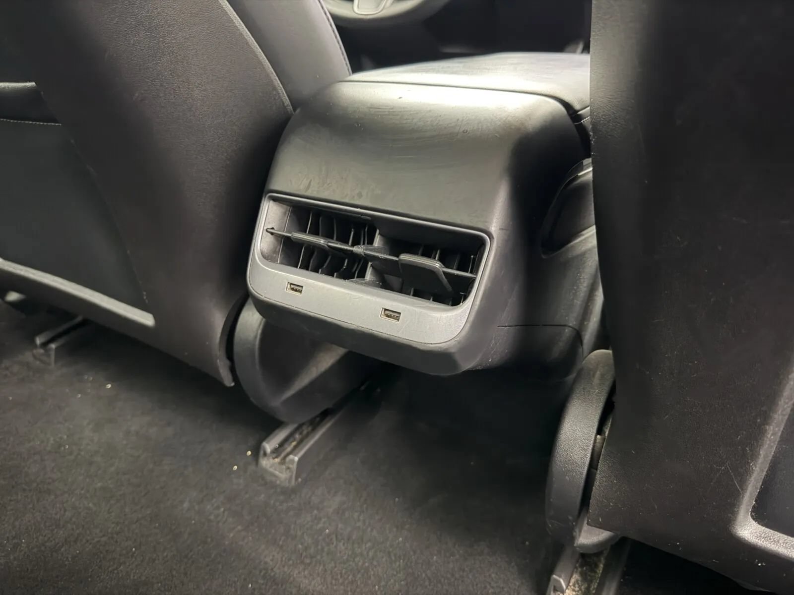 Used 2019 Tesla Model 3 Long Range AWD/4WD image 32