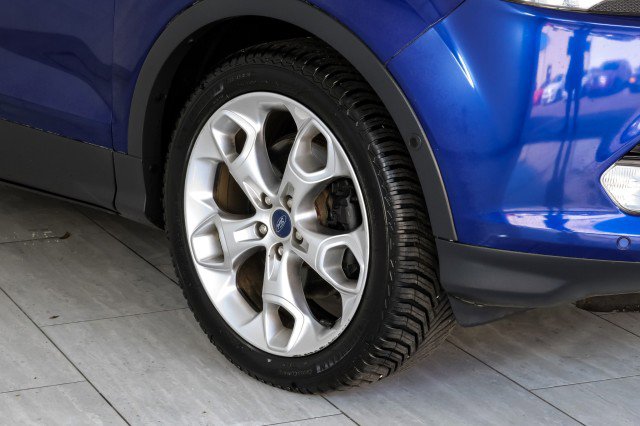 Used 2016 Ford Escape Titanium w/ Equipment Group 301A AWD/4WD image 55