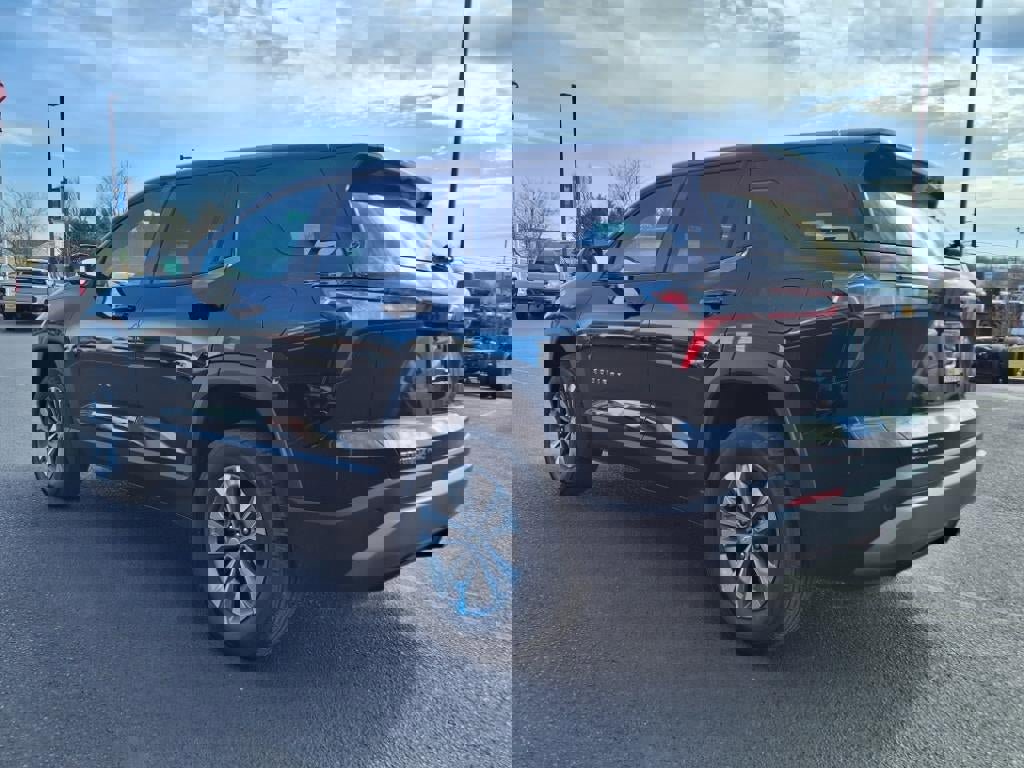 New 2025 Chevrolet Equinox LT w/ Safety and Technology Package image 4