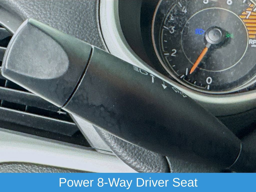 Used 2017 Jeep Cherokee Latitude w/ Comfort/Convenience Group image 14