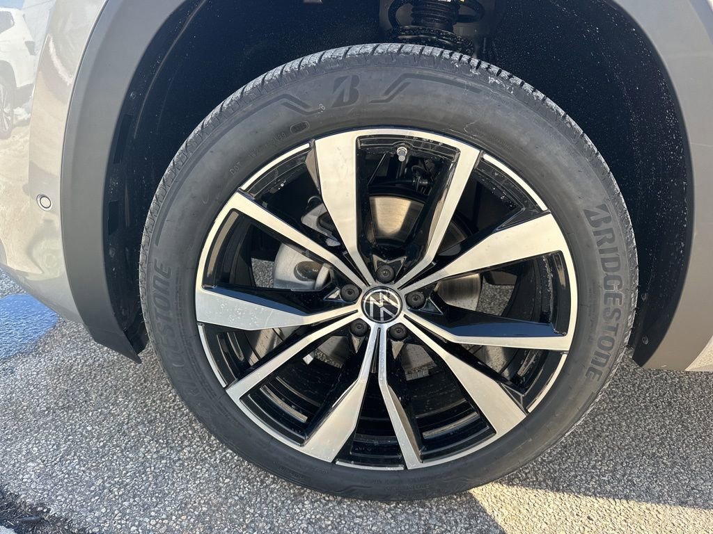 New 2026 Volkswagen Atlas SEL Premium R-Line image 27