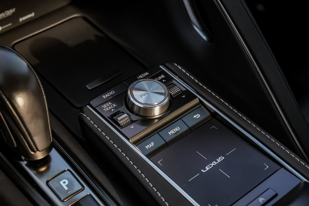 Used 2018 Lexus LC 500 Coupe w/ Touring Package RWD image 25