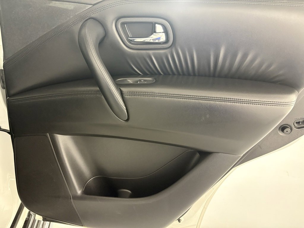 Used 2023 Nissan Armada SV image 44