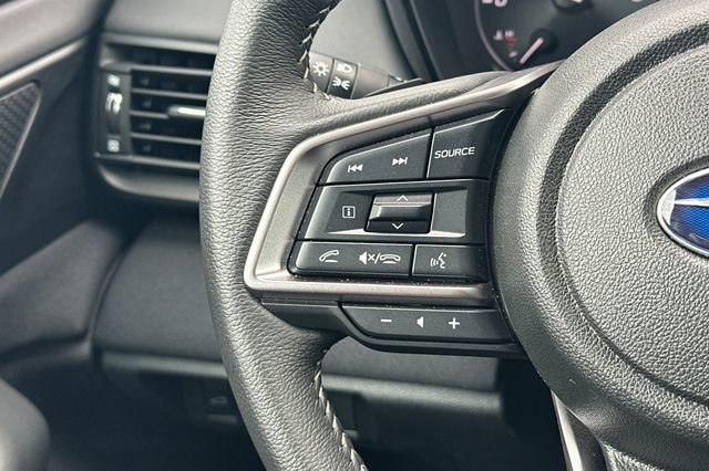 Used 2025 Subaru Outback Premium image 27