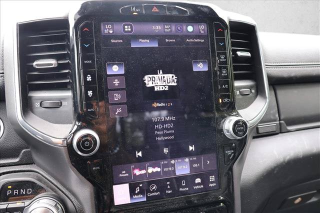 Used 2025 RAM 1500 Laramie AWD/4WD image 14