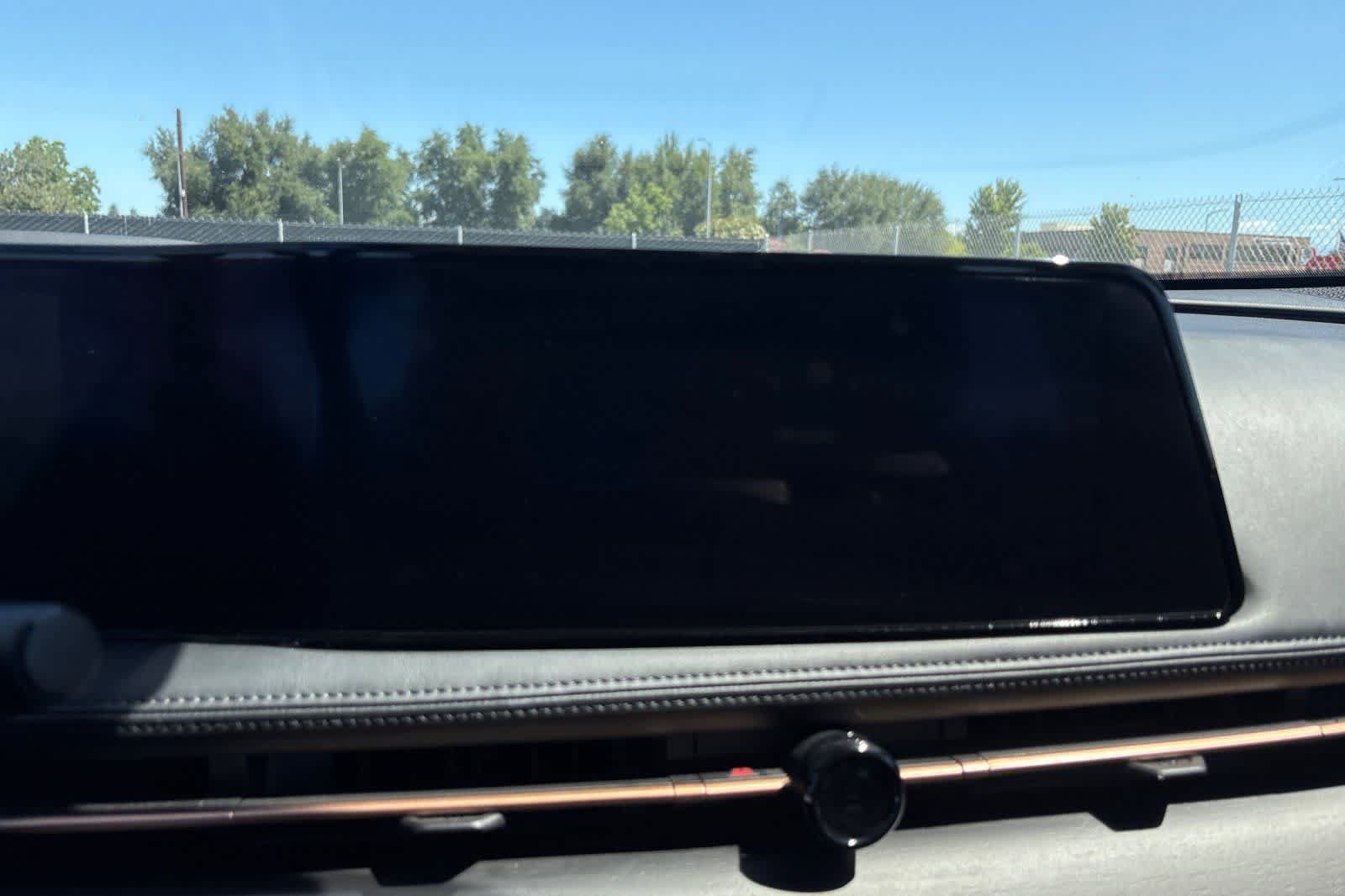 Used 2024 Nissan Ariya FWD image 20