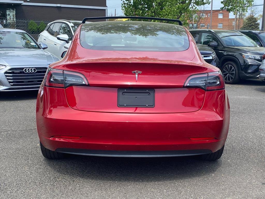 Used 2023 Tesla Model 3 Standard Range image 3