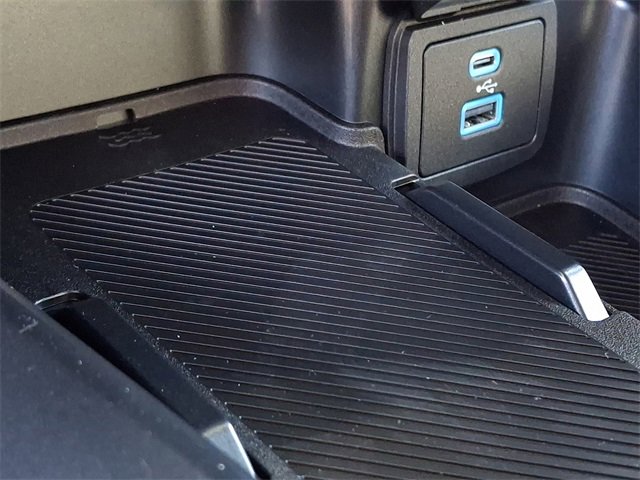 New 2025 Ford Bronco Badlands image 17