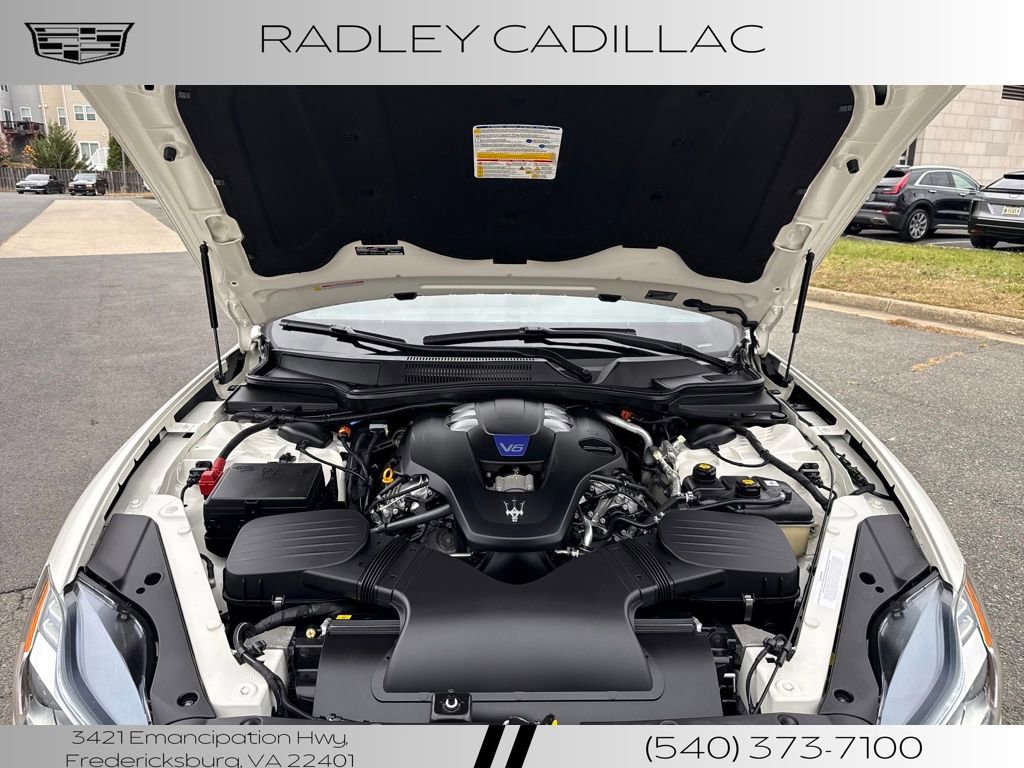 Used 2022 Maserati Quattroporte Modena Q4 image 11