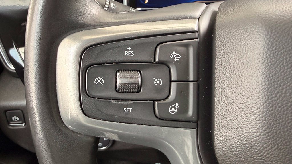 Used 2025 Chevrolet Silverado 1500 LT RWD image 30