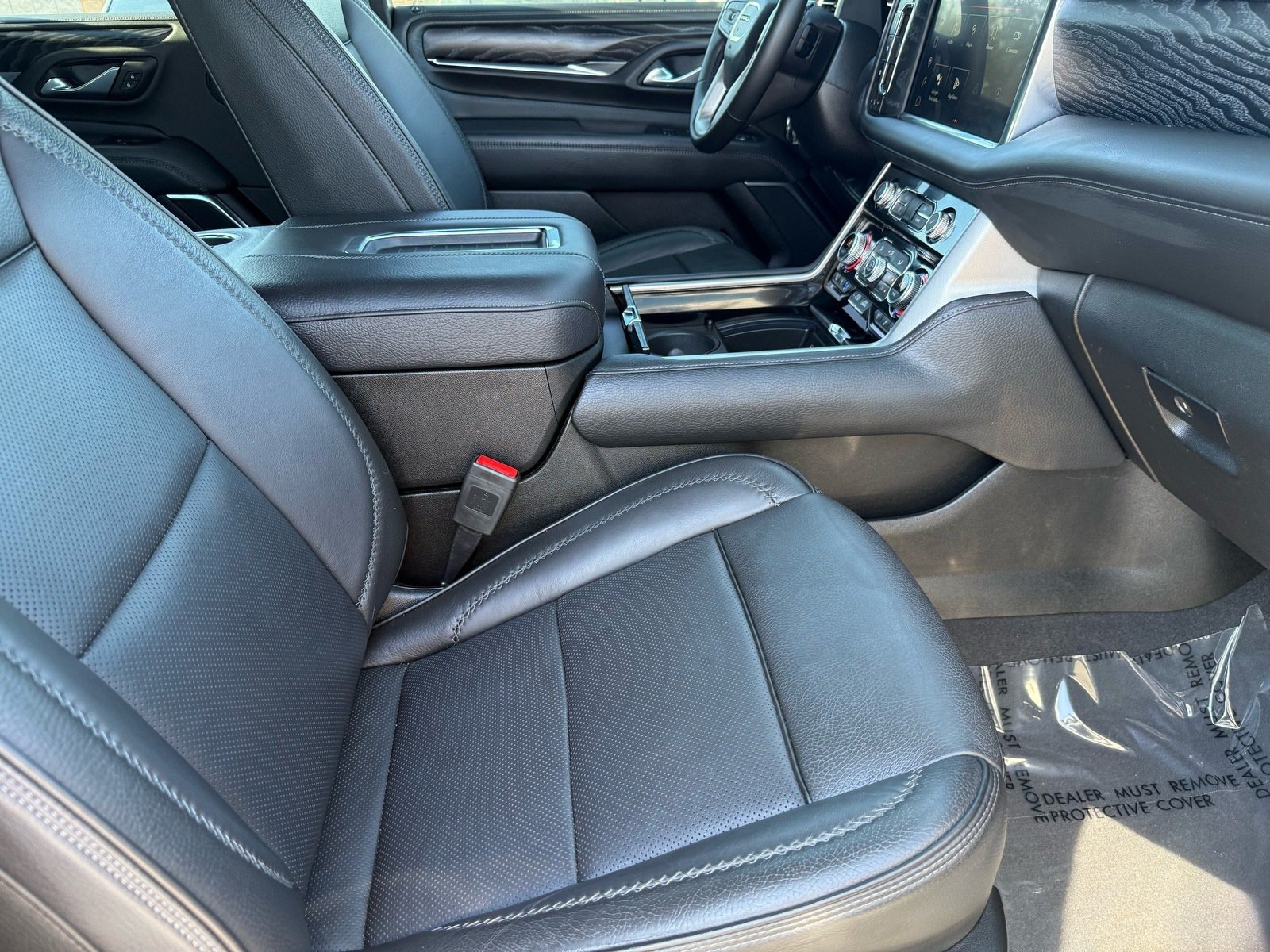 Used 2023 GMC Yukon Denali w/ Max Trailering Package AWD/4WD image 32