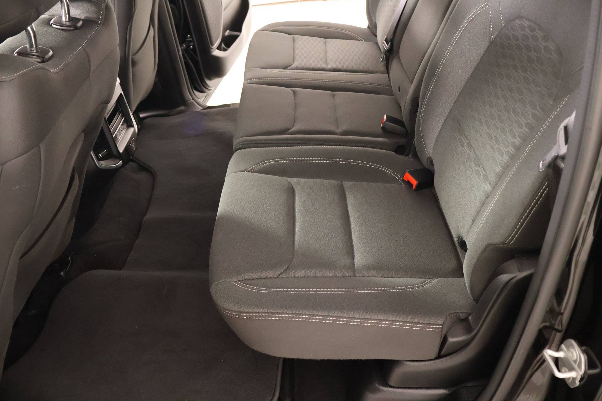 Used 2025 RAM 1500 Big Horn RWD image 13