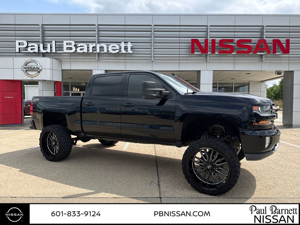 Used 2017 Chevrolet Silverado 1500 LT w/ All Star Edition AWD/4WD image 1