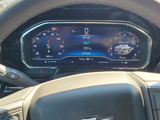 Used 2024 Chevrolet Silverado 1500 LT AWD/4WD image 24