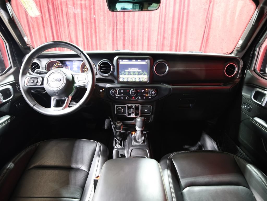Used 2019 Jeep Wrangler Unlimited Sahara w/ Quick Order Package 24M Moab AWD/4WD image 15
