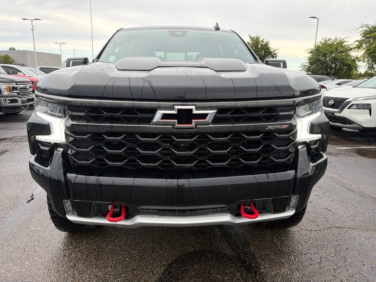 Used 2022 Chevrolet Silverado 1500 ZR2 w/ Technology Package AWD/4WD image 2
