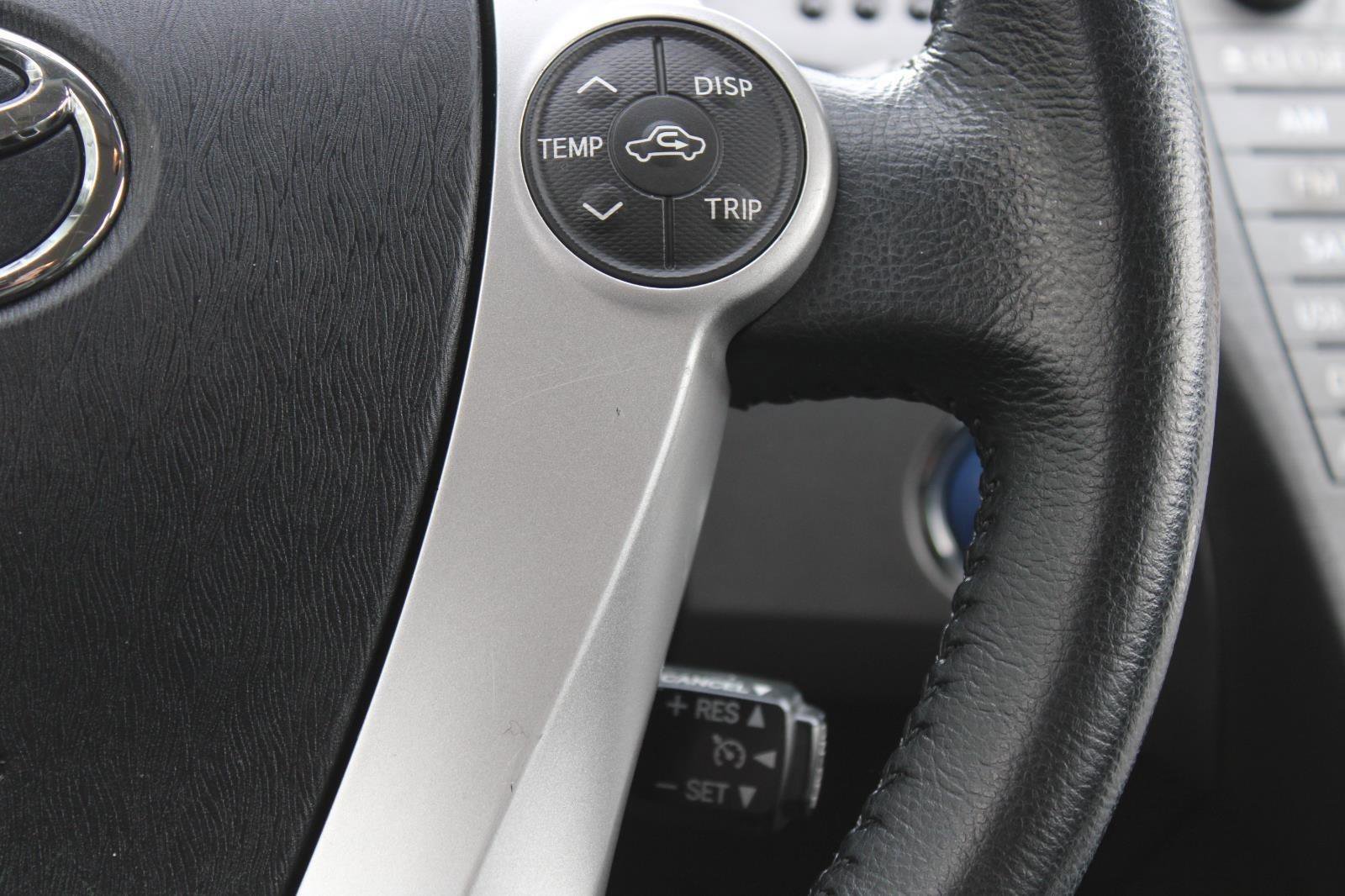 Used 2015 Toyota Prius Prime Advanced image 27