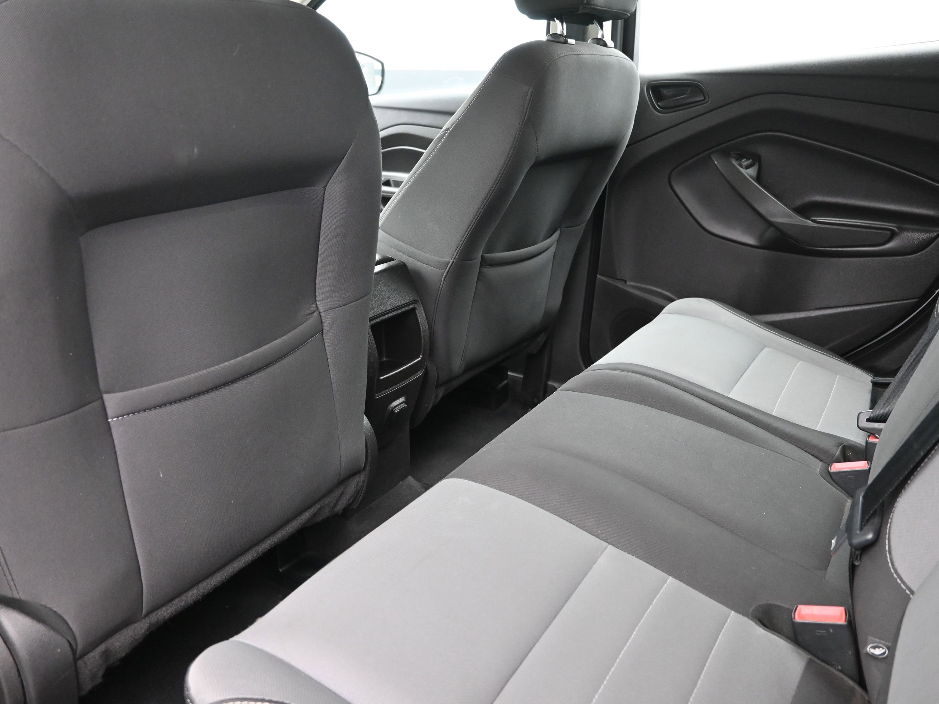Used 2017 Ford Escape S image 22