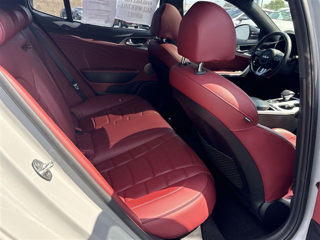 Used 2022 Kia Stinger GT2 AWD/4WD image 27