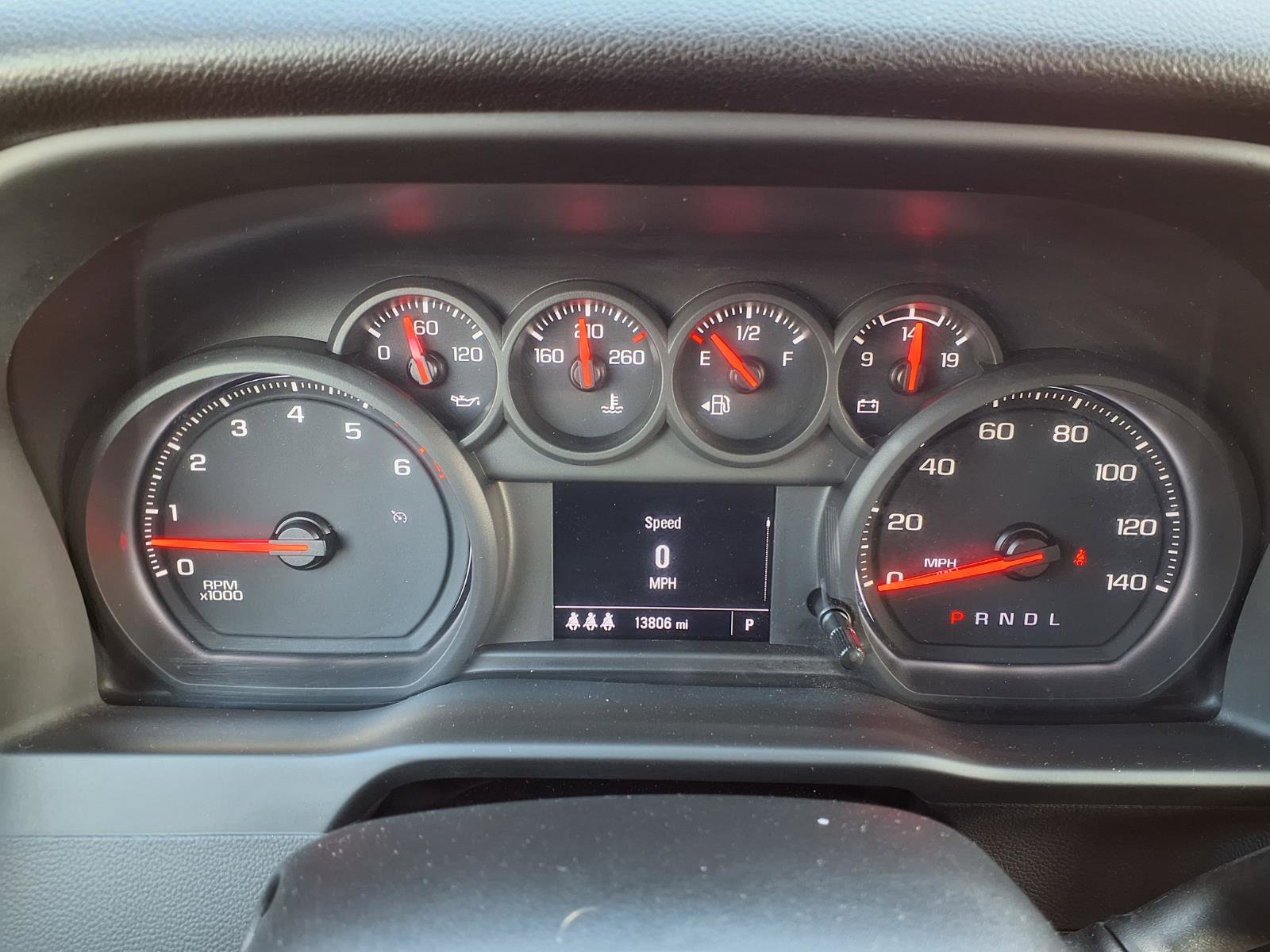 Used 2024 Chevrolet Silverado 2500 Custom w/ Custom Convenience Package image 12