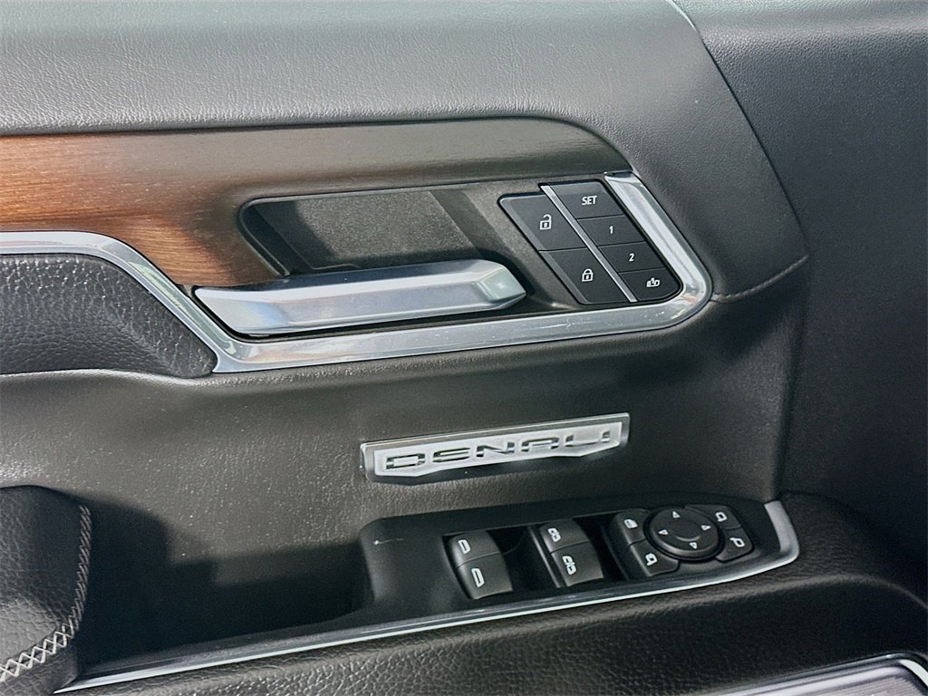 Used 2024 GMC Sierra 1500 Denali w/ Technology Package image 24