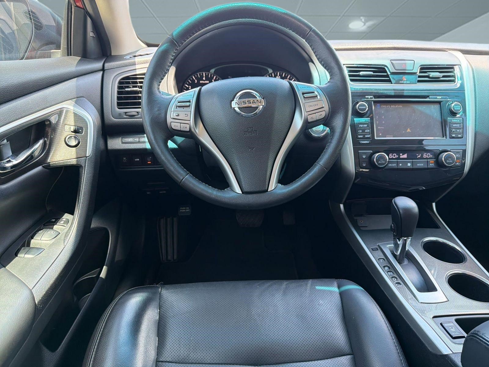 Used 2015 Nissan Altima 2.5 SL w/ Technology Package FWD image 28